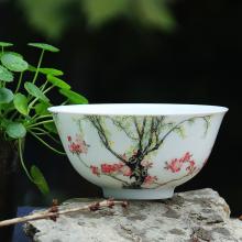 乾隆珐琅彩呆杏林春燕图...