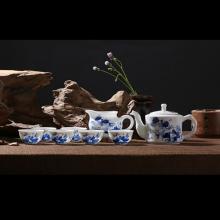 8头青花和为贵茶具