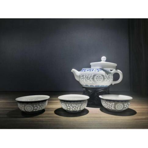 五头玲珑茶具 缠枝大壶